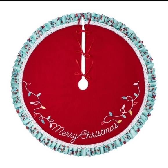 The Pioneer Woman Red Knit Merry Christmas Tree Skirt - Picture 1 of 4